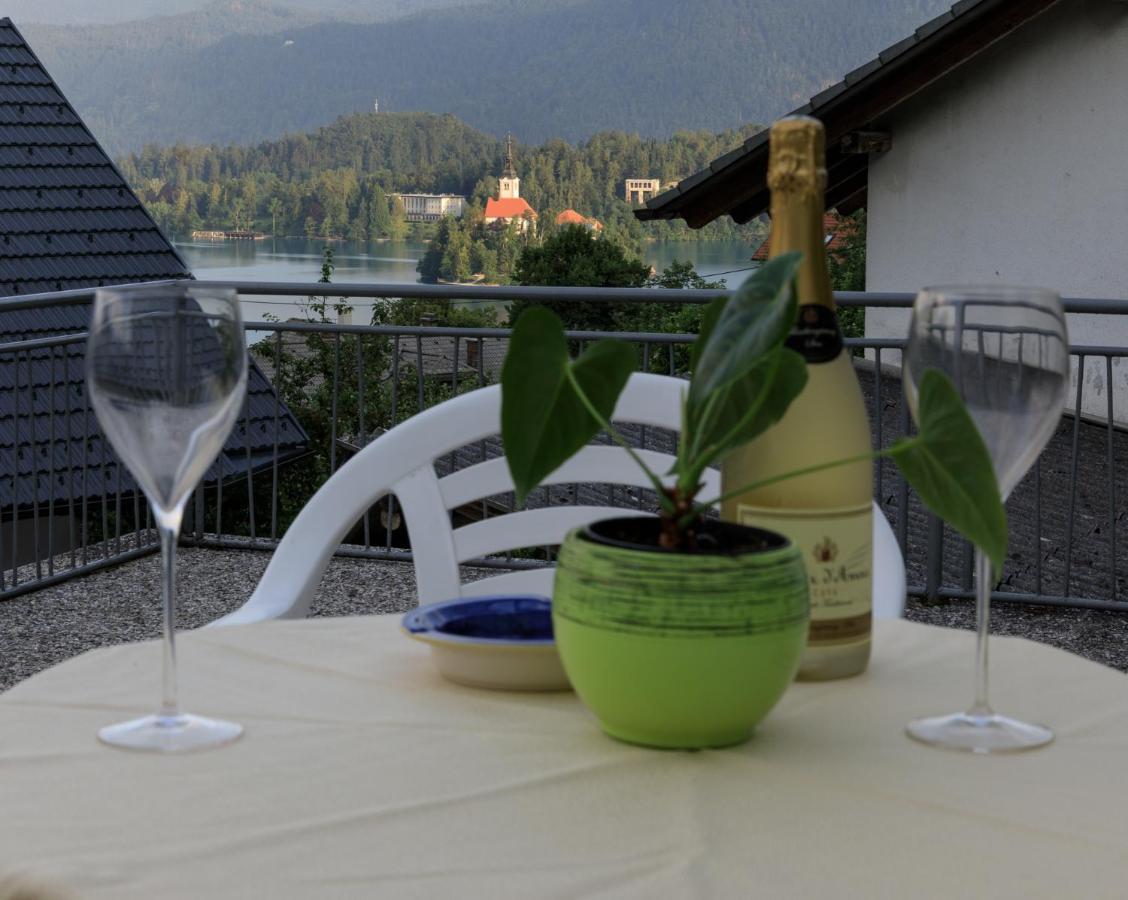 Apartment Mavrica Bled, Quiet Location, With A View Of The Lake Exteriör bild